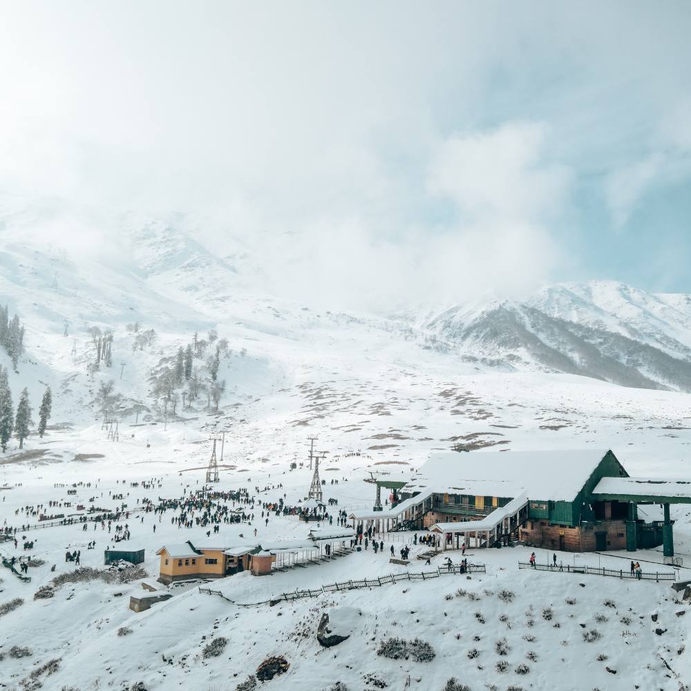 Kashmir (Srinagar, Gulmarg, and Pahalgam)
