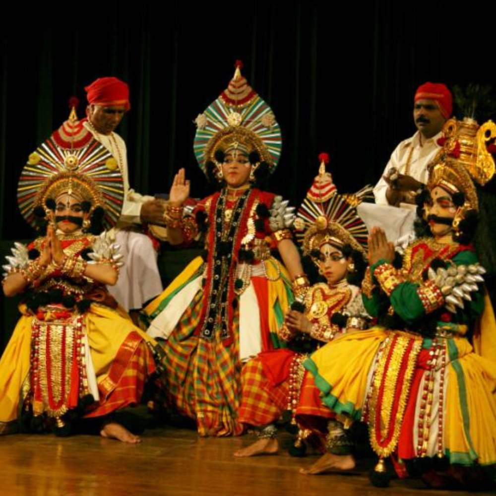 Holi in Karnataka – Bedara Vesha
