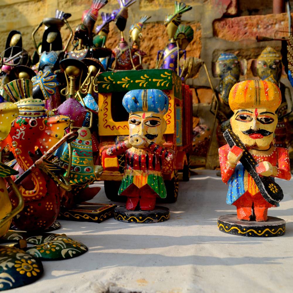 Art, Handicrafts & Flavors of Rajasthan's Jaisalmer Desert Festival.