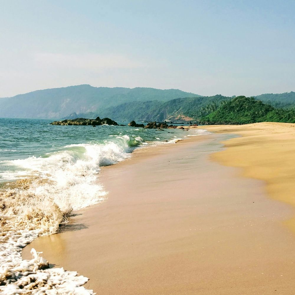 Cola Beach (Khola Beach)